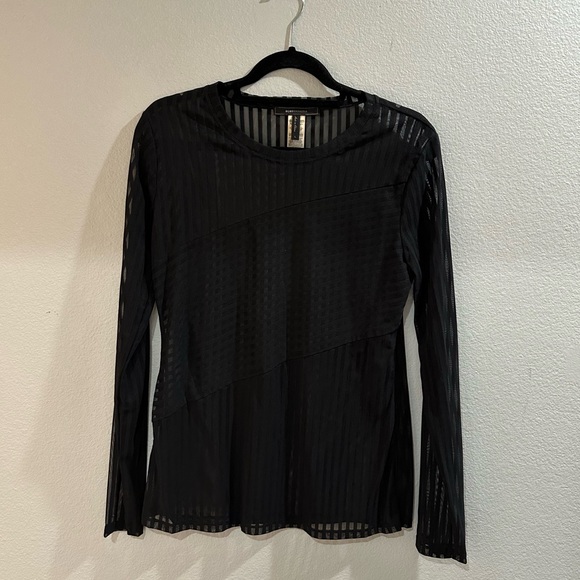 BCBG top sheer - Picture 1 of 3